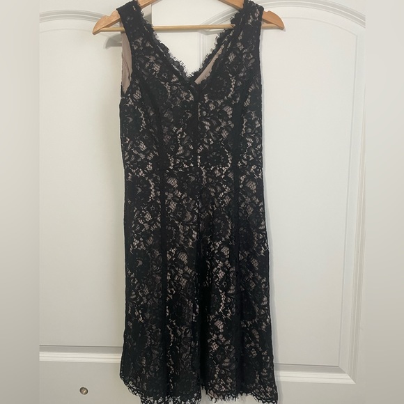 LOFT Dresses & Skirts - Black Scalloped Lace A Line Cocktail Dress